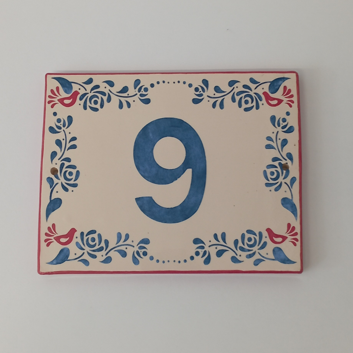 egyedi kerámia házszám tábla